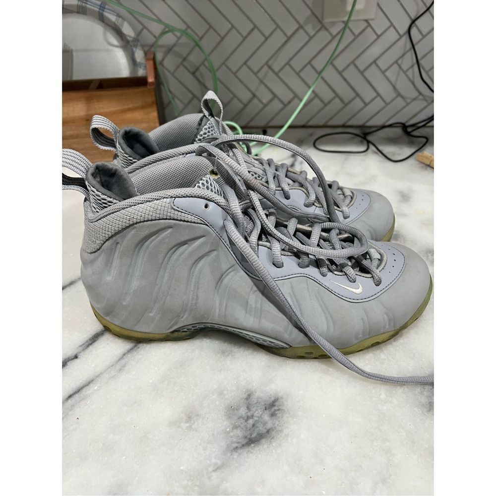 Nike Air Foamposite One Premium Wolf Grey 2015 Size 8.5 575420-007